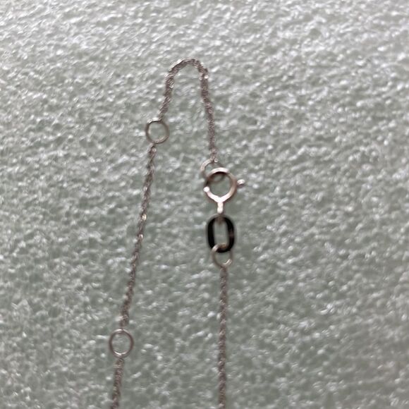 14k white gold round pendant attached 18 inches see picture can be made 16’’ - Picture 4 of 4
